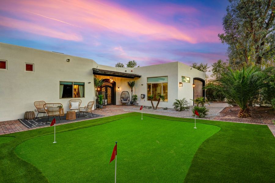 Putting green